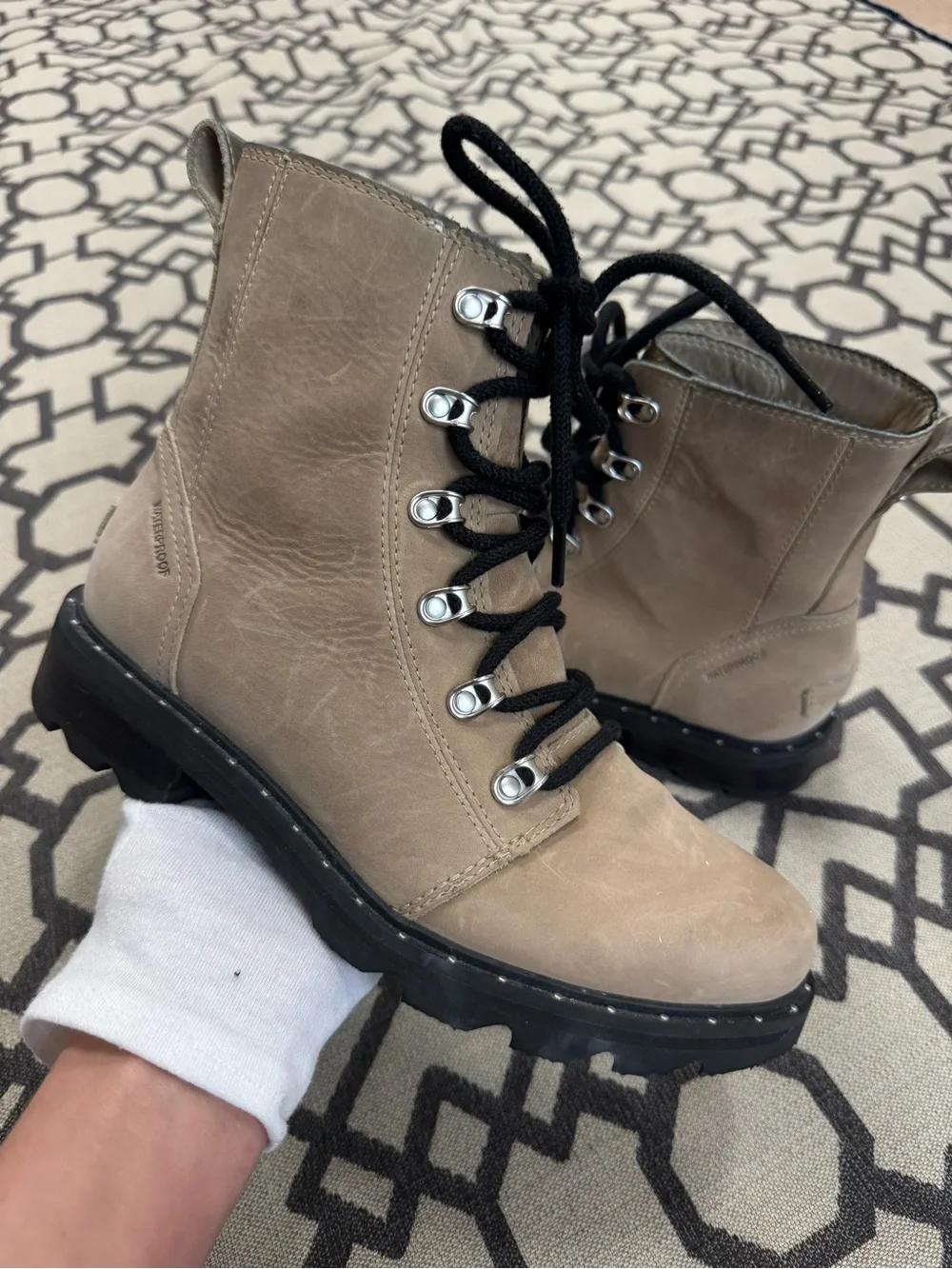 SOREL Lennox Lace Waterproof Suede Combat Moto Lug Boots Sandy Tan 7.5